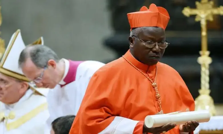 Un cardinal africain pourrait être écarté du conclave faute de connaître son âge exact