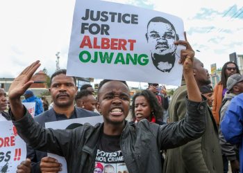 Kenya : le chef adjoint de la police démissionne après la mort suspecte du blogueur Albert Ojwang