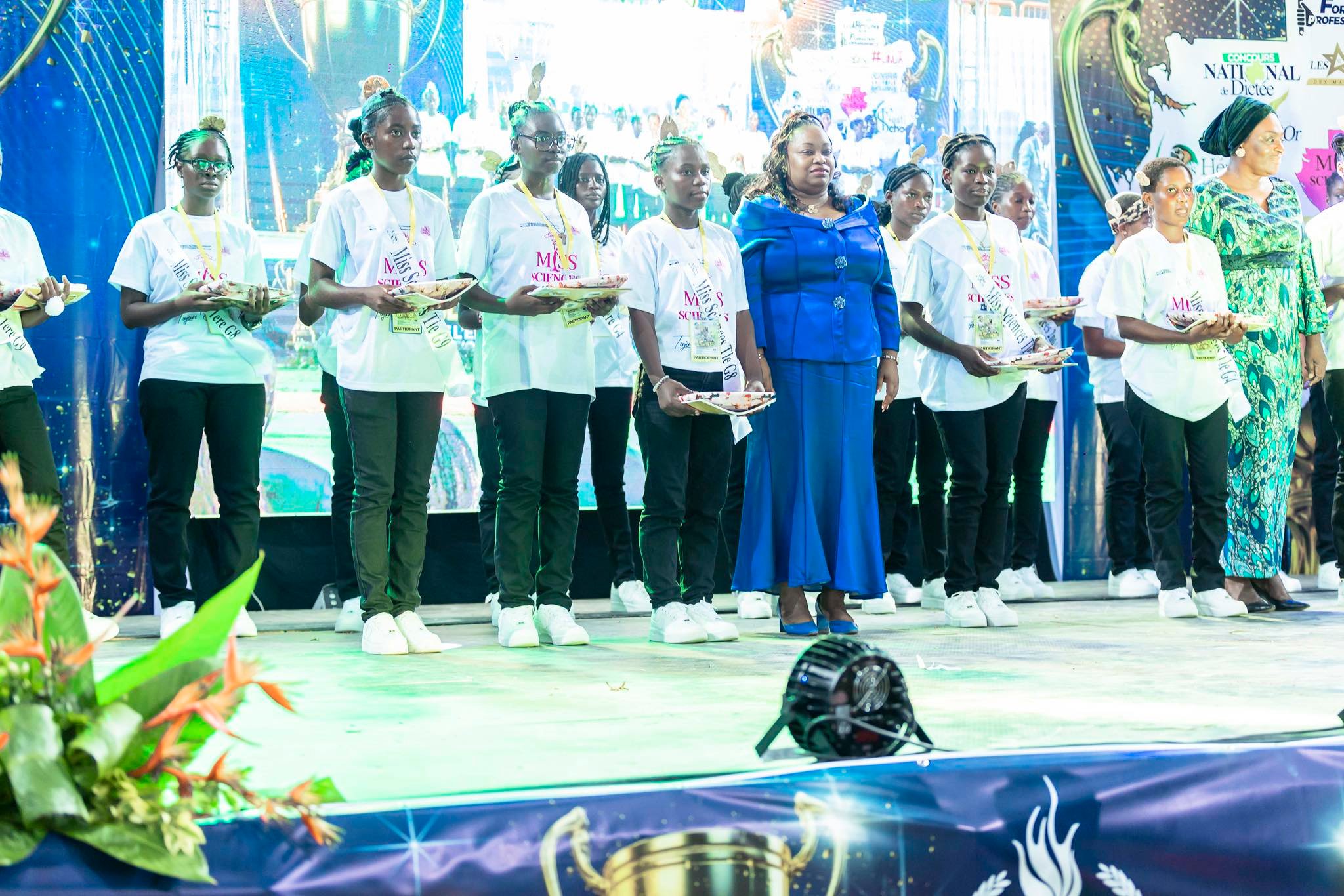 Gabon/Libreville célèbre l’excellence scolaire : Remise des prix aux lauréats des Olympiades de l’Éducation Nationale