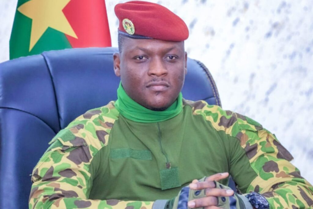 Ibrahim Traoré annonce une nouvelle académie militaire pour renforcer l’armée burkinabè