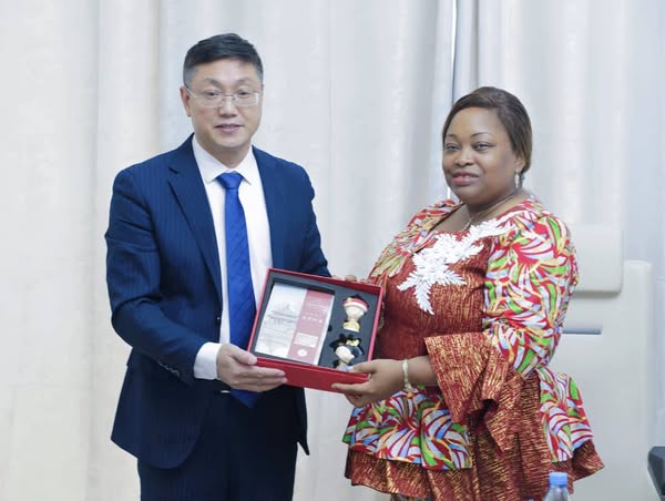 Coopération : vers l’intégration du Mandarin dans le système éducatif gabonais